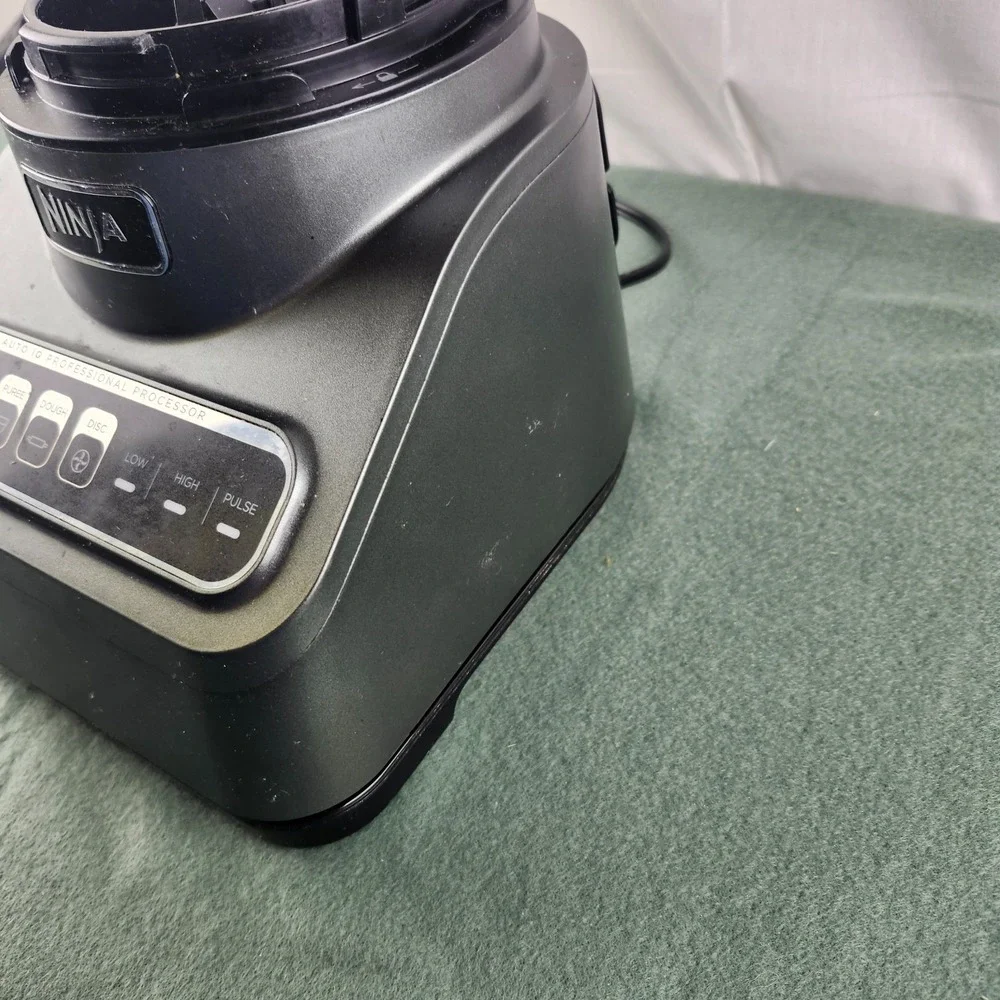 Ninja BN601- Professional 850W 9-Cup Food Processor (Base Only)‎ Auto IQ Pro